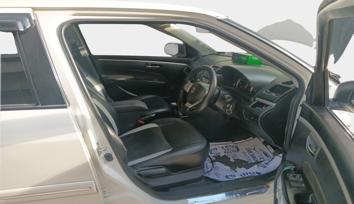 2017 Maruti Swift VXI, Petrol, Manual, 80,573 km, interior
