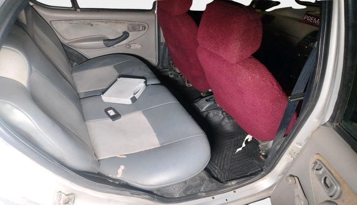 2011 Tata Indica EV2 LX, Diesel, Manual, 1,31,497 km, interior