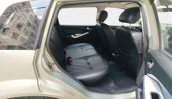 2014 Ford Figo TITANIUM 1.2 PETROL, Petrol, Manual, 87,715 km, interior