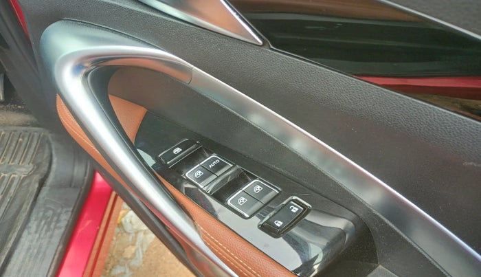 2020 MG HECTOR PLUS SHARP 2.0 DIESEL TURBO MT 6-STR, Diesel, Manual, 1,19,231 km, interior