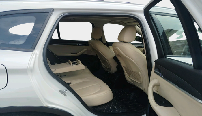 2017 BMW X1 sDrive 20d x Line, Diesel, Automatic, 78,888 km, interior