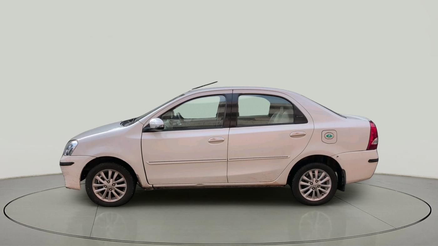 2015 Toyota Etios VX, Petrol, Manual, 1,69,373 km, exterior