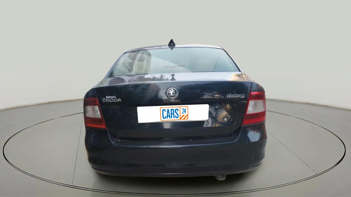 2015 Skoda Rapid 1.5 TDI CR ELEGANCE PLUS, Diesel, Manual, 1,05,327 km, exterior