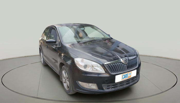 2015 Skoda Rapid 1.5 TDI CR ELEGANCE PLUS, Diesel, Manual, 1,05,327 km, exterior