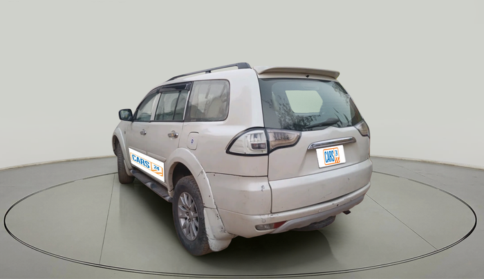 2013 Mitsubishi Pajero Sport 2.5 MT 4X4, Diesel, Manual, 1,08,420 km, exterior