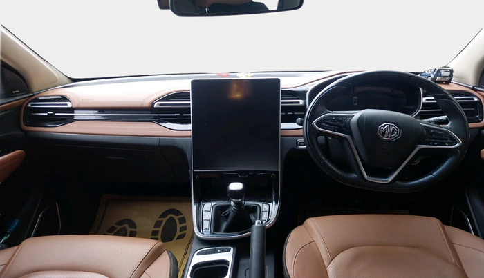 2023 MG HECTOR PLUS SHARP PRO 2.0 TURBO DIESEL 6 STR, Diesel, Manual, 60,005 km, interior