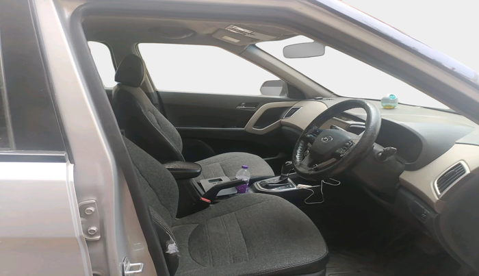 2015 Hyundai Creta SX PLUS AT 1.6 DIESEL, Diesel, Automatic, 1,41,229 km, interior