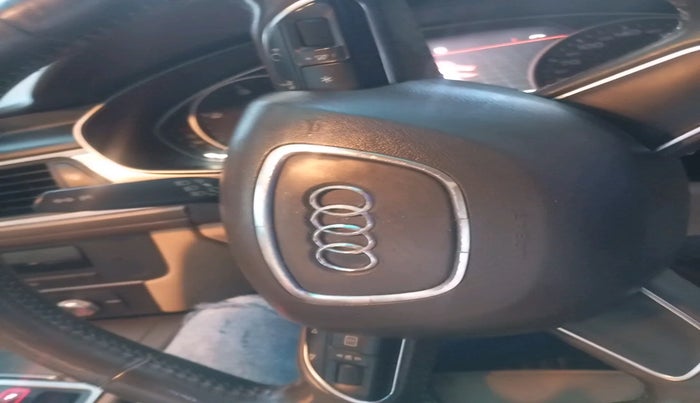 2013 Audi A6 2.0 TDI PREMIUM, Diesel, Automatic, 92,156 km, interior