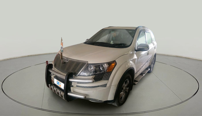 2012 Mahindra XUV500 W8, Diesel, Manual, 3,27,672 km, exterior