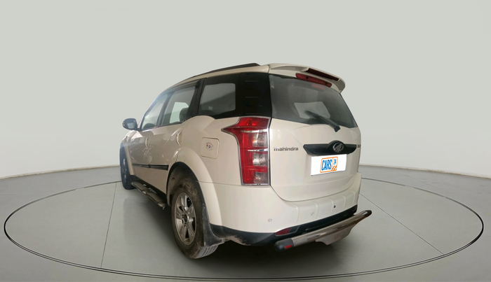 2012 Mahindra XUV500 W8, Diesel, Manual, 3,27,672 km, exterior