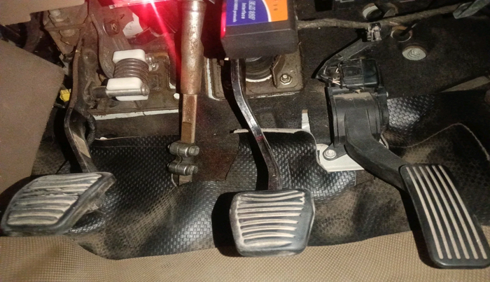 2012 Mahindra XUV500 W8, Diesel, Manual, 3,27,672 km, interior