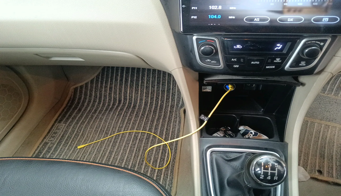 2017 Maruti Ciaz ZETA 1.4  MT PETROL, Petrol, Manual, 66,754 km, interior