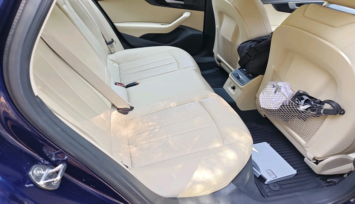 2020 Audi A4 40 TFSI TECHNOLOGY, Petrol, Automatic, 36,717 km, interior