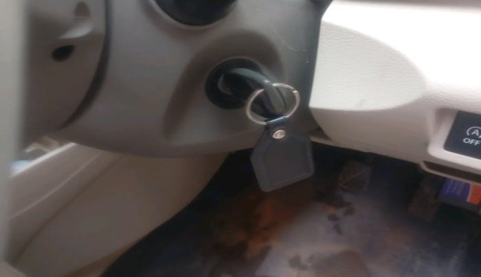 2018 Maruti Ertiga VXI SHVS, Petrol, Manual, 96,042 km, interior