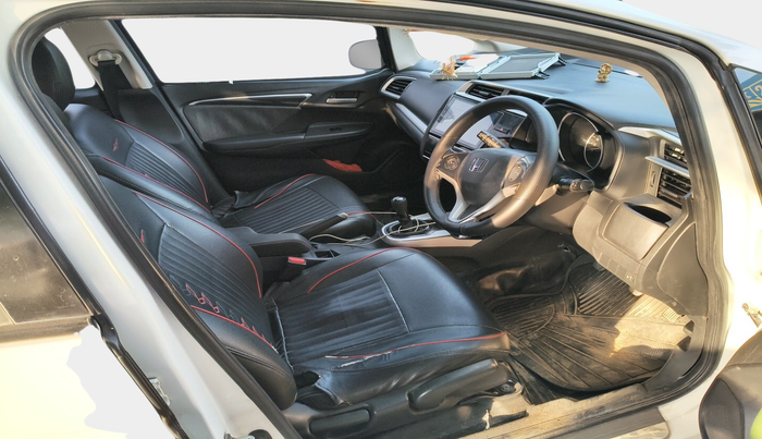 2017 Honda WR-V 1.5L I-DTEC VX MT, Diesel, Manual, 1,03,687 km, interior