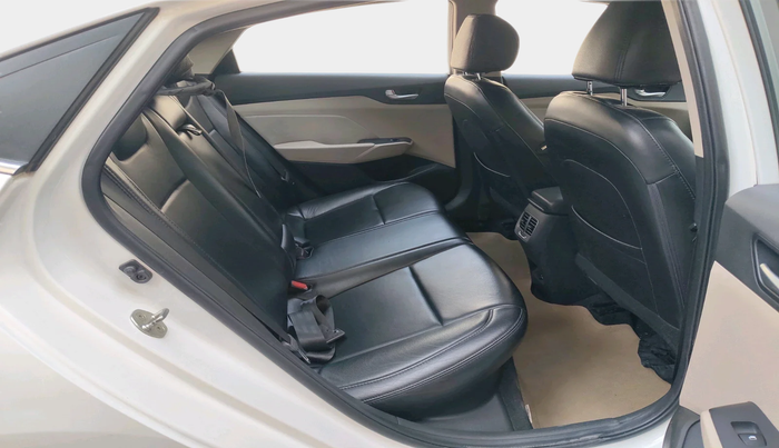 2018 Hyundai Verna 1.6 CRDI SX + AT, Diesel, Automatic, 72,797 km, interior