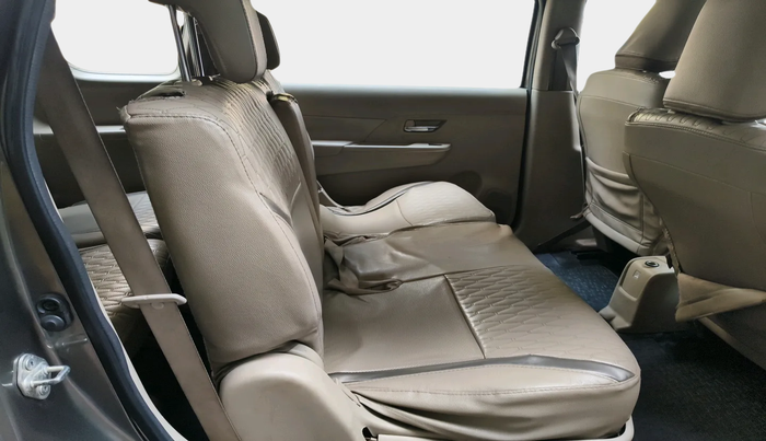 2022 Maruti Ertiga VXI CNG, Petrol, Manual, 1,90,463 km, interior