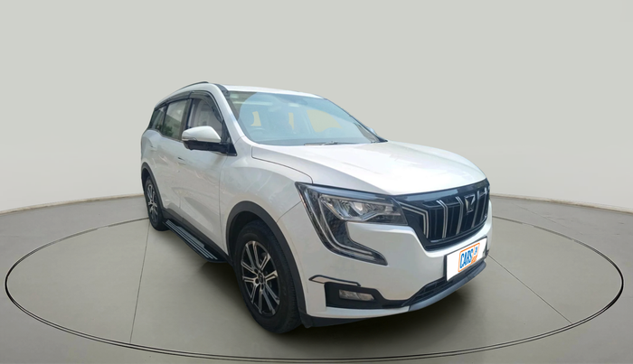 2022 Mahindra XUV700 AX 7 LUXURY D AT 7 STR, Diesel, Automatic, 39,226 km, exterior