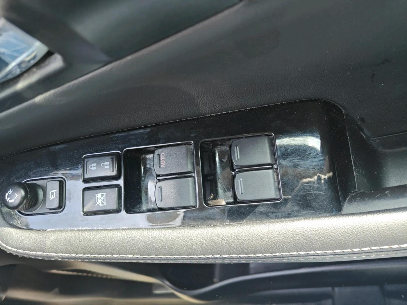 2023 Maruti Grand Vitara ALPHA PLUS HYBRID ECVT DUAL TONE , Hybrid, Automatic, 76,827 km, interior