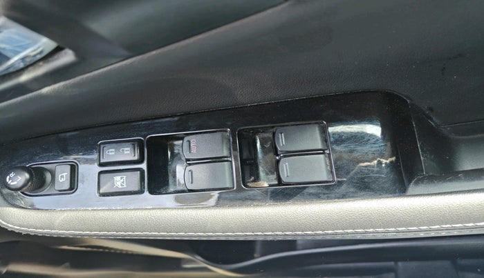 2023 Maruti Grand Vitara ALPHA PLUS HYBRID ECVT DUAL TONE , Hybrid, Automatic, 76,827 km, interior