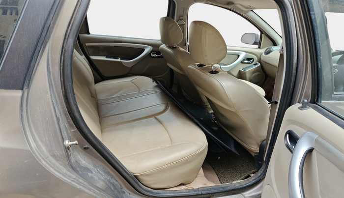 2015 Nissan Terrano XL D PLUS, Diesel, Manual, 1,19,106 km, interior