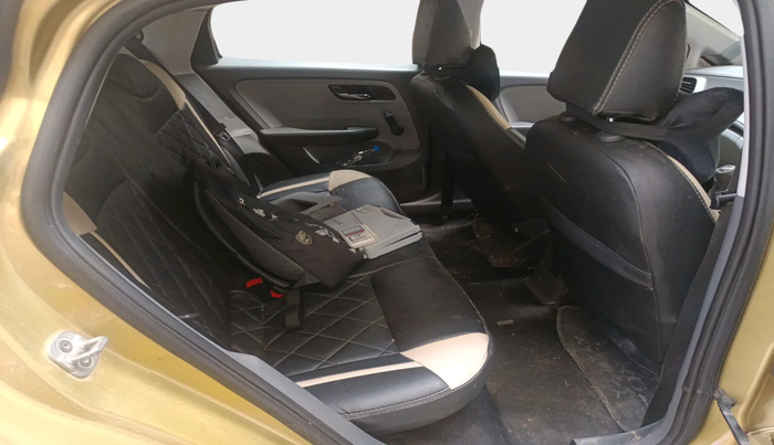2020 Tata ALTROZ XE PETROL, Petrol, Manual, 1,08,967 km, interior