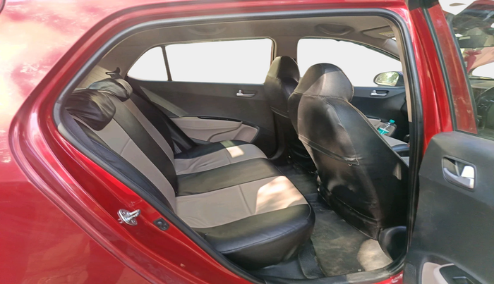 2018 Hyundai Grand i10 ASTA 1.2 KAPPA VTVT, Petrol, Manual, 1,11,541 km, interior