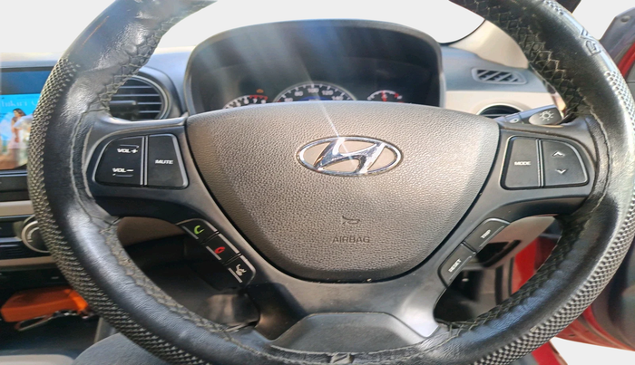 2018 Hyundai Grand i10 ASTA 1.2 KAPPA VTVT, Petrol, Manual, 1,11,541 km, interior