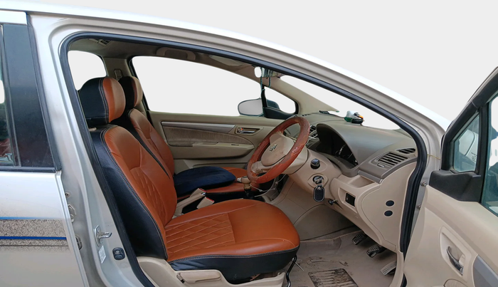 2013 Maruti Ertiga VDI, Diesel, Manual, 1,23,677 km, interior