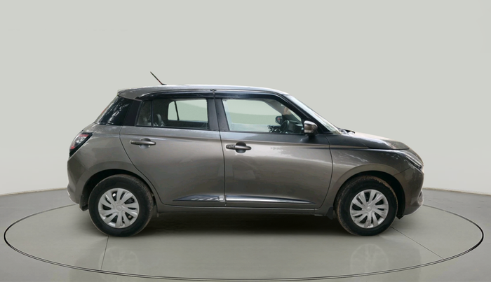 2024 Maruti Swift VXi (O) AMT, Petrol, Automatic, 33,447 km, exterior