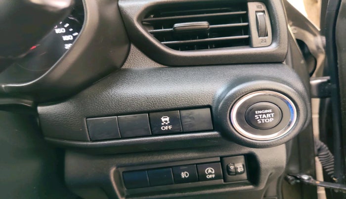 2024 Maruti Swift VXi (O) AMT, Petrol, Automatic, 33,447 km, interior