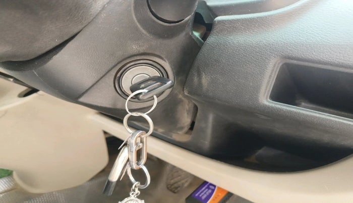 2017 Datsun Go T (O), Petrol, Manual, 55,005 km, interior