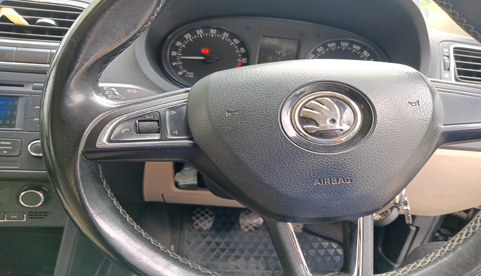 2018 Skoda Rapid AMBITION 1.5 TDI, Diesel, Manual, 1,01,101 km, interior