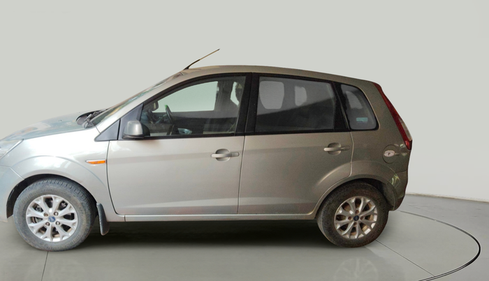 2013 Ford Figo TITANIUM 1.2 PETROL, Petrol, Manual, 74,603 km, exterior