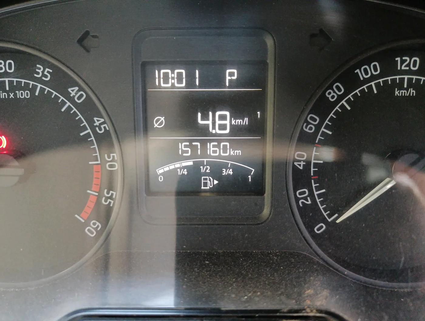 2016 Skoda Rapid STYLE 1.5 TDI AT, Diesel, Automatic, 1,59,000 km, interior