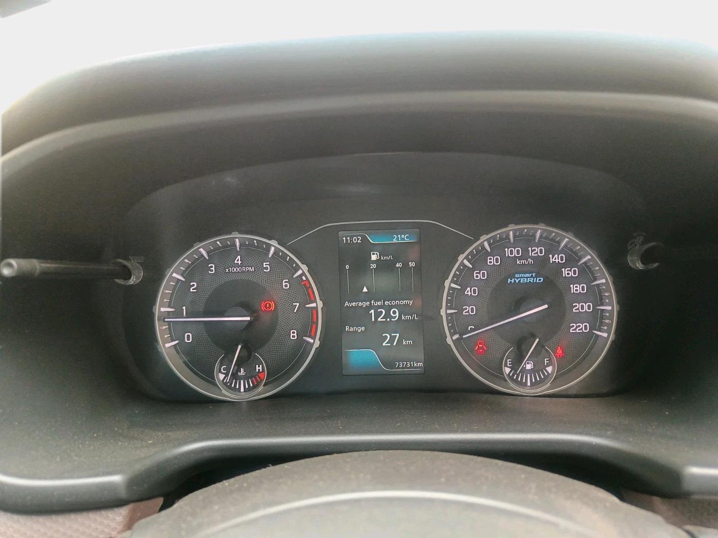 2022 Maruti BREZZA ZXI + SMART HYBRID, Petrol, Manual, 73,731 km, interior