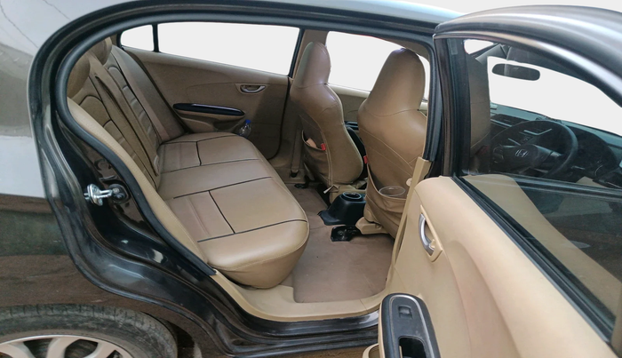 2017 Honda Amaze 1.2L I-VTEC VX, Petrol, Manual, 75,837 km, interior