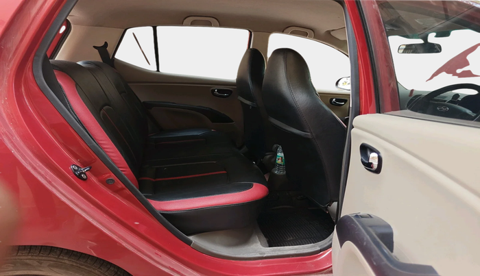 2012 Hyundai i10 MAGNA 1.1 LPG, Petrol, Manual, 67,370 km, interior