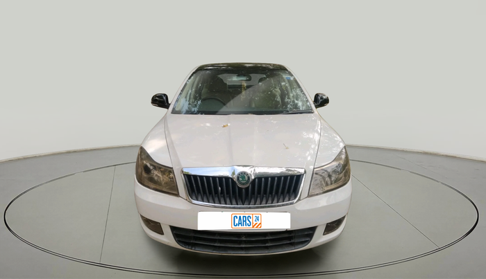 2010 Skoda Laura AMBIENTE 1.9 TDI MT, Diesel, Manual, 1,56,633 km, exterior
