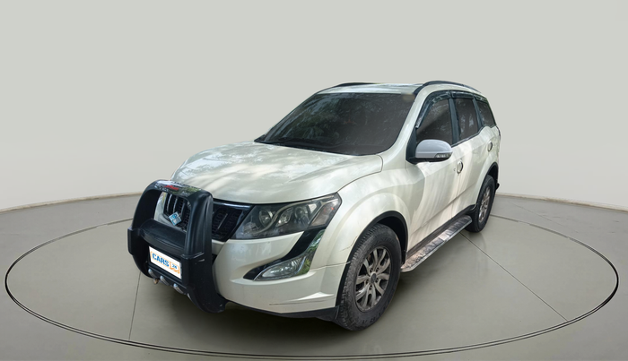 2015 Mahindra XUV500 W10, Diesel, Manual, 1,76,737 km, exterior