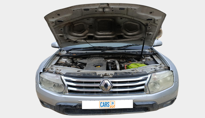 2013 Renault Duster 110 PS RXZ DIESEL, Diesel, Manual, 3,21,385 km, exterior