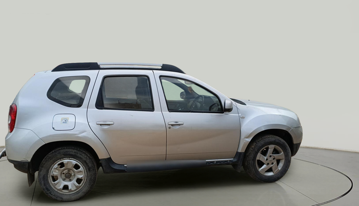 2013 Renault Duster 110 PS RXZ DIESEL, Diesel, Manual, 3,21,385 km, exterior