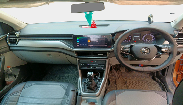 2021 Skoda KUSHAQ AMBITION 1.0L TSI MT, Petrol, Manual, 40,500 km, interior