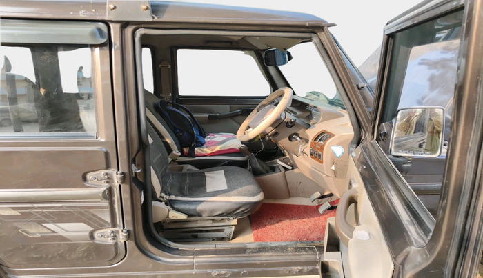 2012 Mahindra Bolero ZLX BS IV, Diesel, Manual, 1,19,350 km, interior