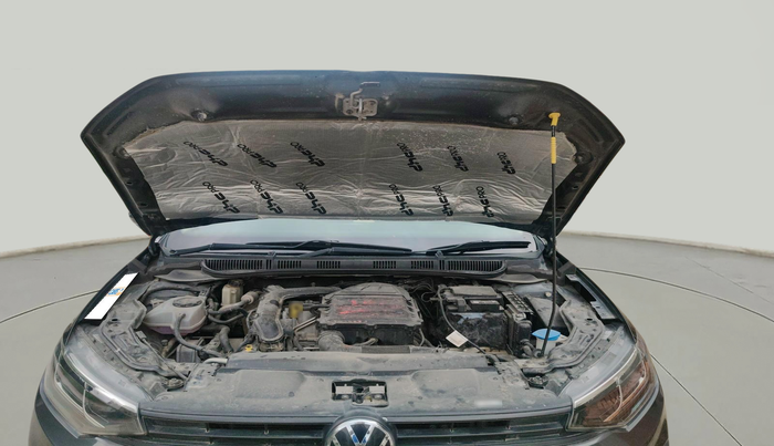 2022 Volkswagen VIRTUS COMFORTLINE TSI 1.0 MT, Petrol, Manual, 43,581 km, exterior