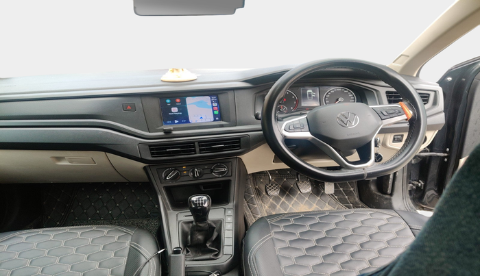 2022 Volkswagen VIRTUS COMFORTLINE TSI 1.0 MT, Petrol, Manual, 43,581 km, interior