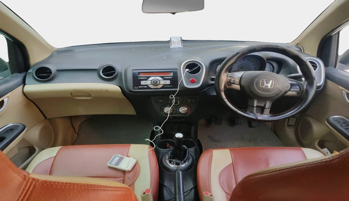 2014 Honda Mobilio 1.5L I-DTEC RS, Diesel, Manual, 1,69,707 km, interior