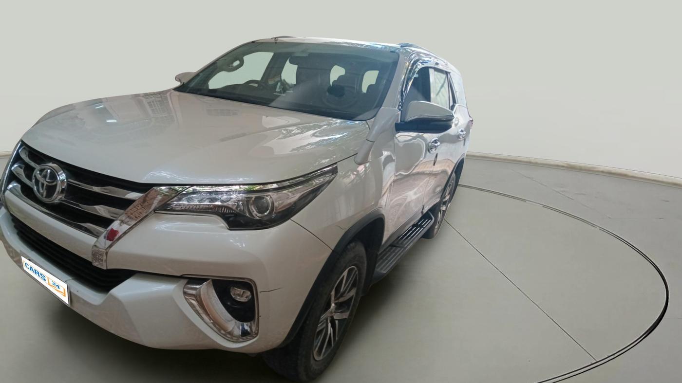 2019 Toyota Fortuner 2.8 4X4 AT, Diesel, Automatic, 27,929 km, exterior