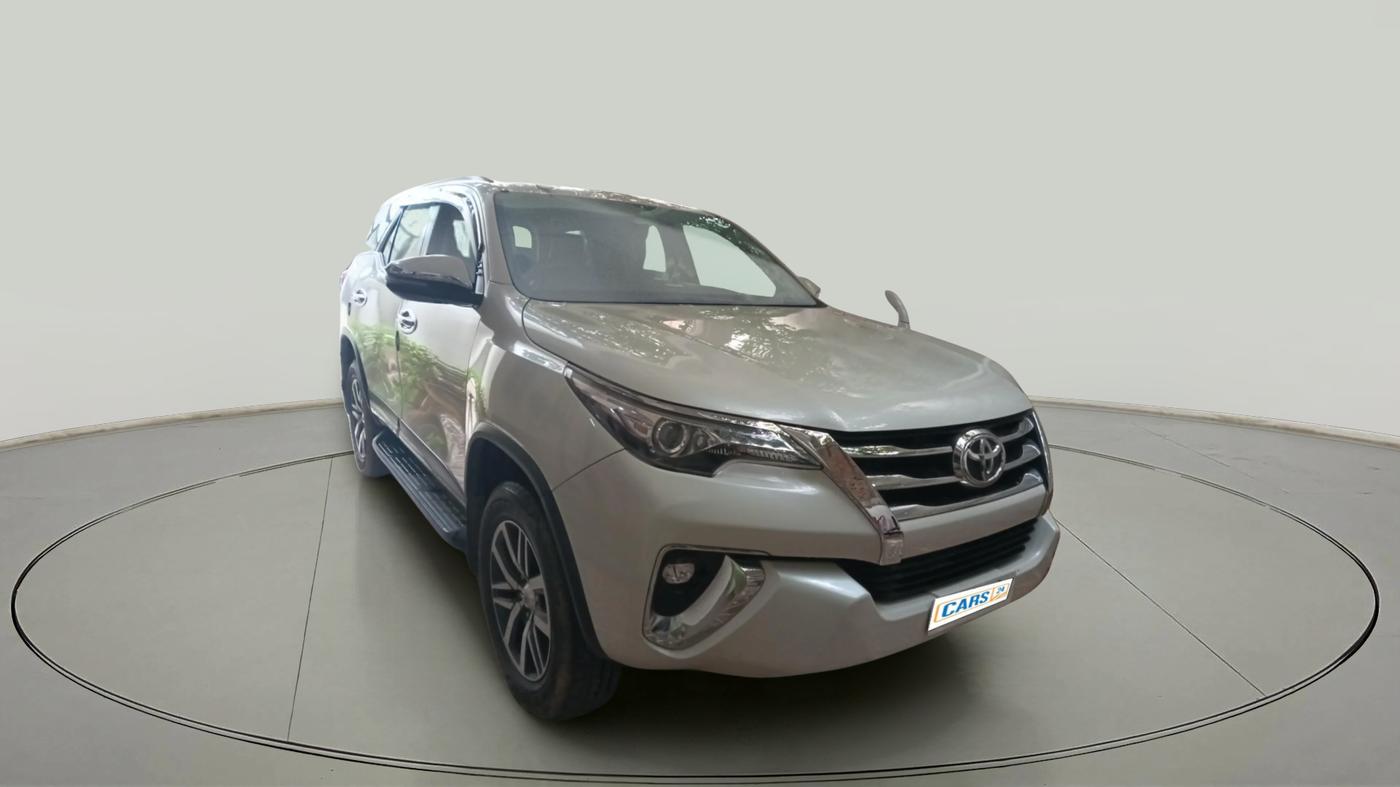 2019 Toyota Fortuner 2.8 4X4 AT, Diesel, Automatic, 27,929 km, exterior