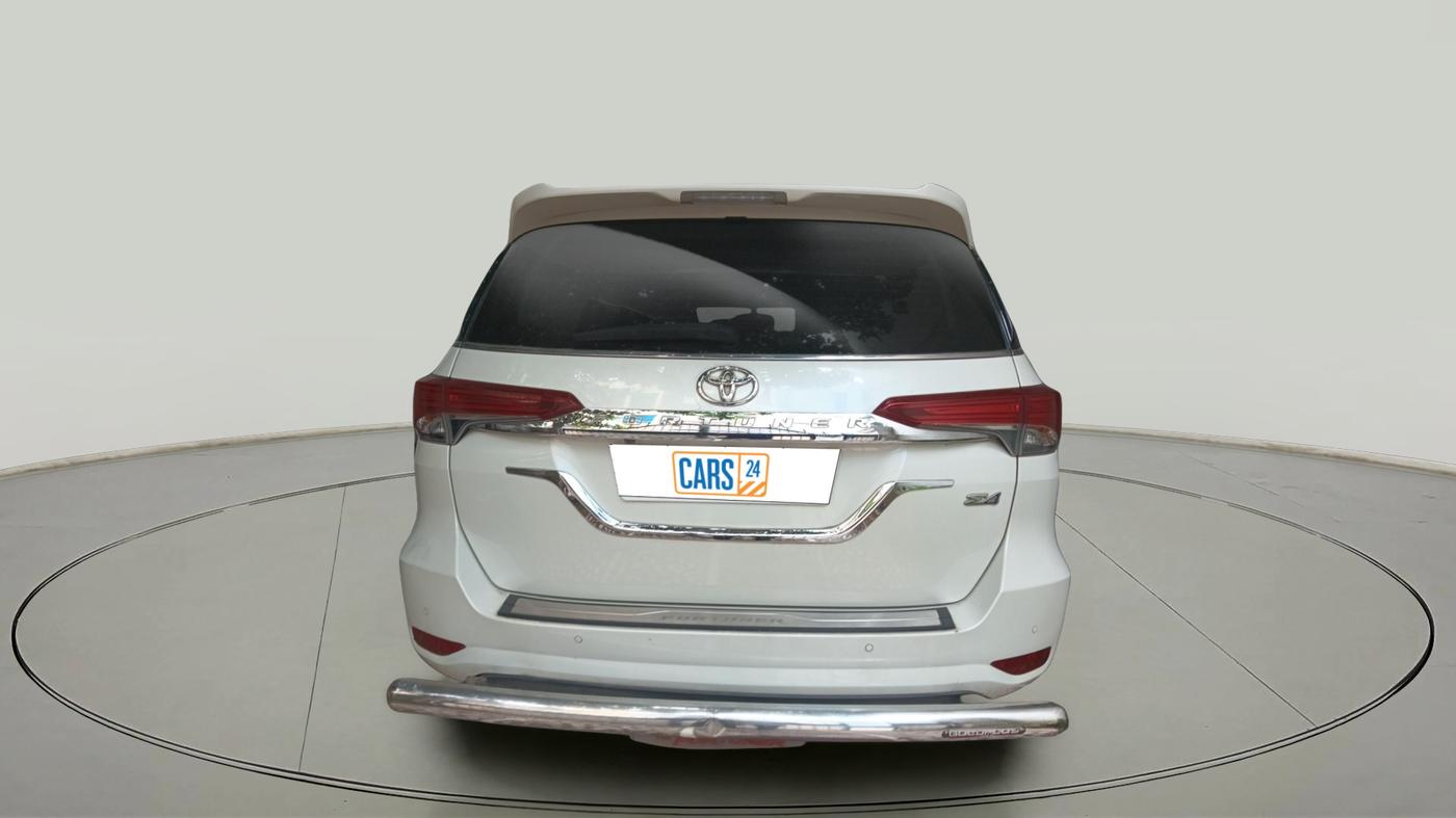 2019 Toyota Fortuner 2.8 4X4 AT, Diesel, Automatic, 27,929 km, exterior